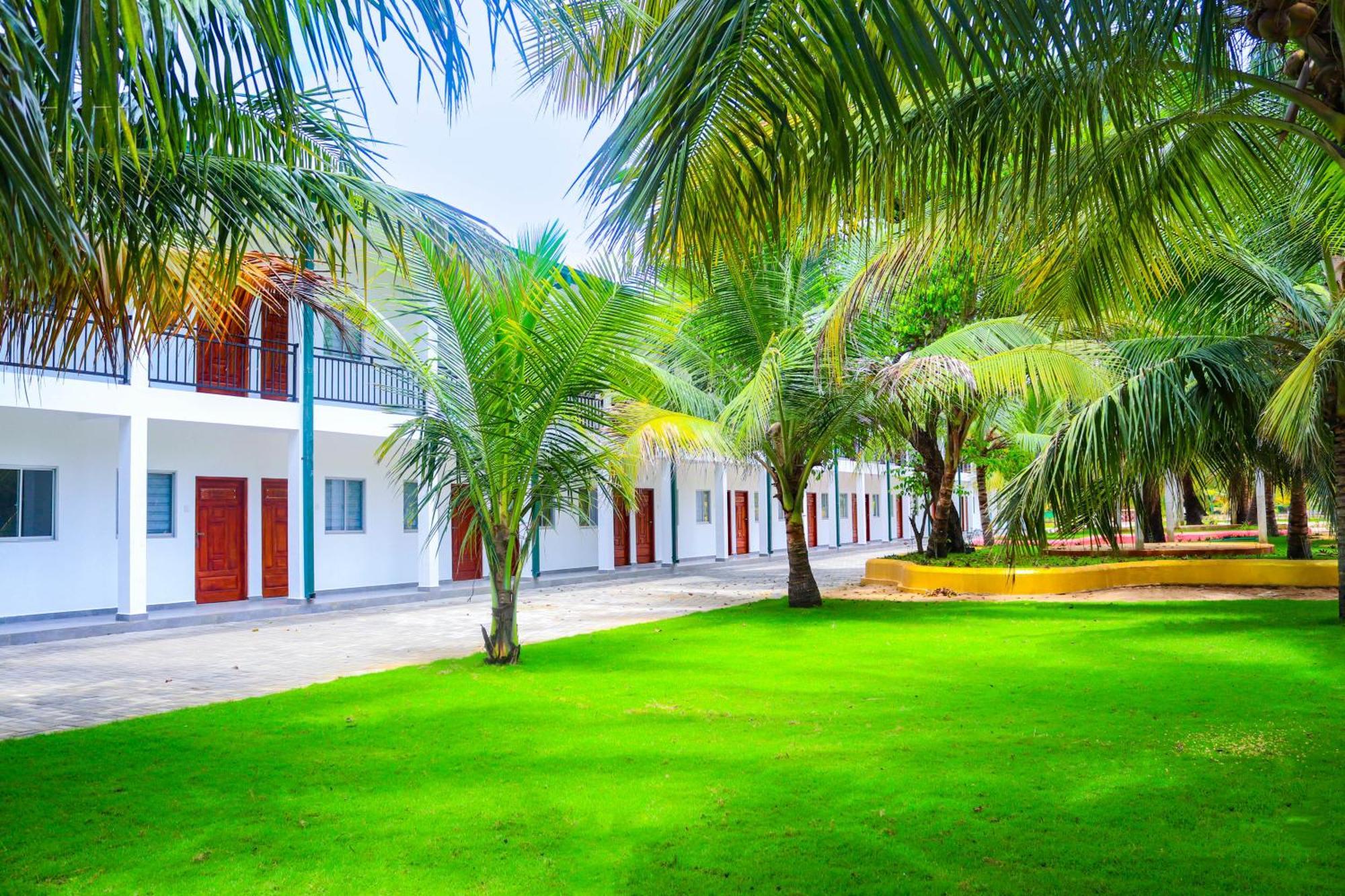 Reecha Resort & Hotel Kilinochchi Eksteriør billede