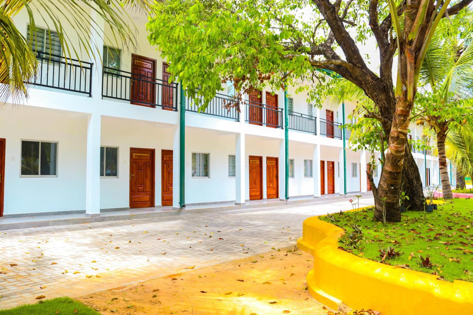 Reecha Resort & Hotel Kilinochchi Eksteriør billede